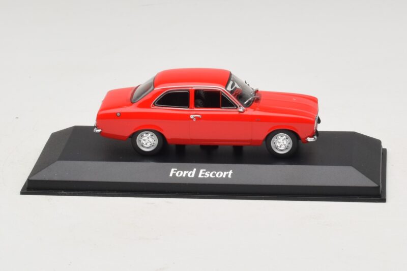 Ford Escort Mk1 Κόκκινο Maxichamps 1:43 940081001 Μέταλλο