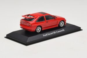 Ford Escort RS Cosworth Κόκκινο Maxichamps 1:43 940082100 Μέταλλο - εικόνα 2 από 5