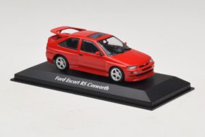 Ford Escort RS Cosworth Κόκκινο Maxichamps 1:43 940082100 Μέταλλο - εικόνα 3 από 5