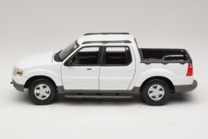 Ford Explorer Sport Trac Λευκό Maisto 1:18 36891 Μέταλλο - εικόνα 4 από 8