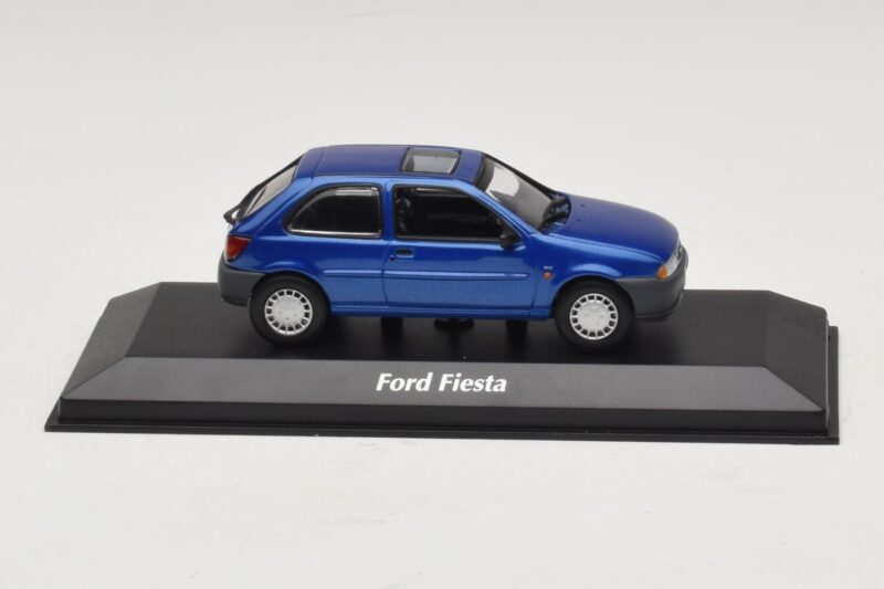 Ford Fiesta Mk4 Μπλε Μεταλλικό Maxichamps 1:43 940085061 Μέταλλο