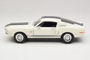 Ford Shelby GT500KR Λευκό Road Legends 1:18 92168 Μέταλλο - εικόνα 4 από 8