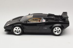 Lamborghini Countach 5000 Quattrovalvole Μαύρο Bburago 1:18 3337 Μέταλλο - εικόνα 4 από 8