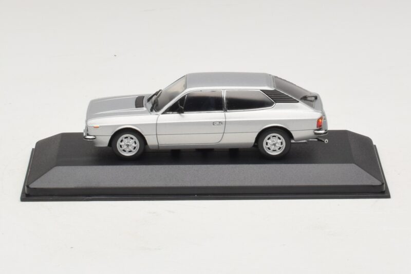 Lancia Beta HPE Ασημί Minichamps 1:43 400125711 Μέταλλο