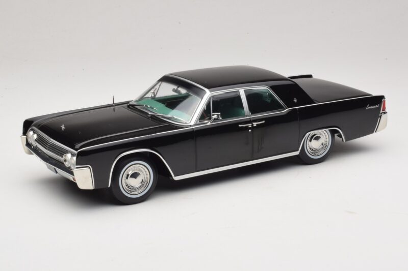Lincoln Continental Μαύρο KK-Scale 1:18 KKDC181483 Μέταλλο