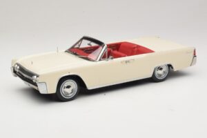 Lincoln Continental Convertible Λευκό John F. Kennedy KK-Scale 1:18 KKDC181523 Μέταλλο