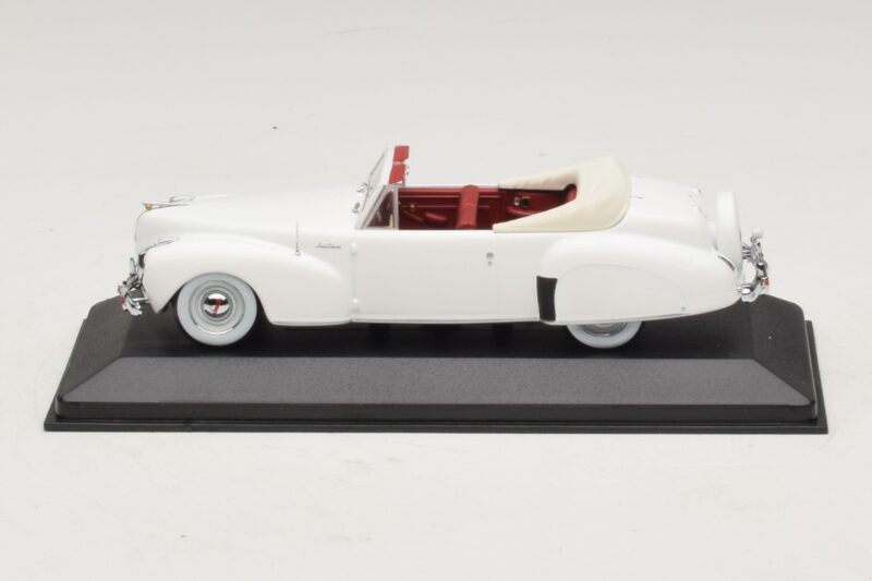 Lincoln Continental Καμπριολέ Λευκό Minichamps 1:43 400082501 Μέταλλο