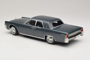 Lincoln Continental Γκρι Μεταλλικό Marnie KK-Scale 1:18 KKDC181482 Μέταλλο - εικόνα 5 από 6