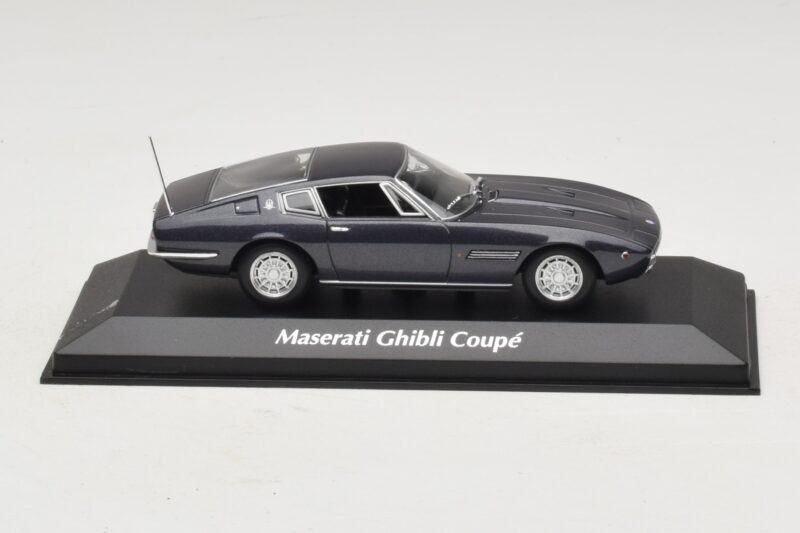 Maserati Ghibli Καφέ Μεταλλικό Maxichamps 1:43 940123320 Μέταλλο