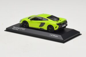 McLaren 675LT Napier Green Minichamps 1:43 537154422 Μέταλλο - εικόνα 3 από 5