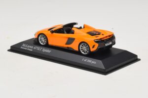 McLaren 675LT Spider Πορτοκαλί Minichamps 1:43 537154431 Μέταλλο - εικόνα 3 από 5