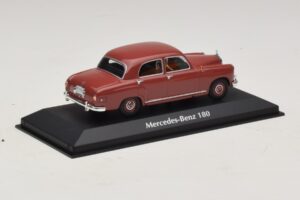 Mercedes 180 W120 Κόκκινο Maxichamps 1:43 940033101 Μέταλλο - εικόνα 2 από 5