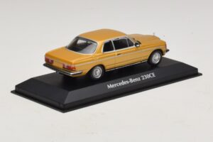 Mercedes 230 CE C123 Χρυσό Μεταλλικό Maxichamps 1:43 940032220 Μέταλλο - εικόνα 2 από 5
