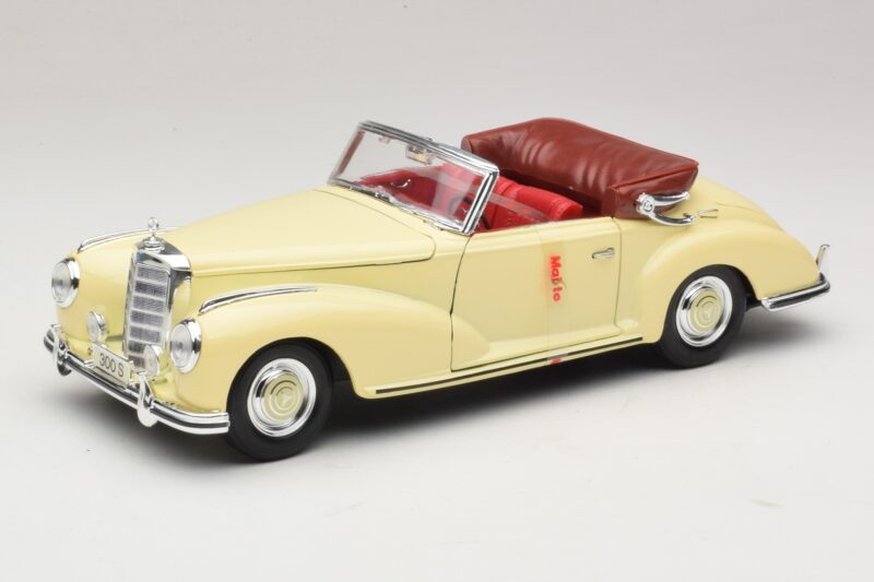 Mercedes 300S Κρεμ Maisto 1:18 31806 Μέταλλο