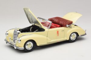 Mercedes 300S Κρεμ Maisto 1:18 31806 Μέταλλο - εικόνα 2 από 8