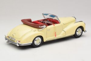 Mercedes 300S Κρεμ Maisto 1:18 31806 Μέταλλο - εικόνα 3 από 8