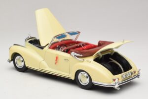 Mercedes 300S Κρεμ Maisto 1:18 31806 Μέταλλο - εικόνα 5 από 8
