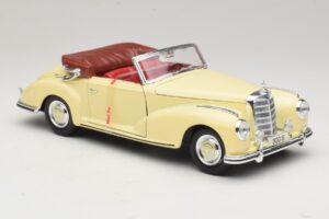 Mercedes 300S Κρεμ Maisto 1:18 31806 Μέταλλο - εικόνα 6 από 8