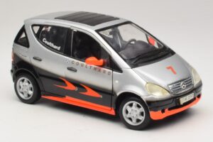 Mercedes A-Class W168 D. Coulthard Ασημί Maisto 1:18 35841 Μέταλλο - εικόνα 6 από 8