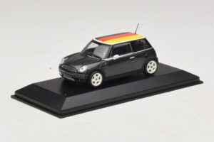 Mini Cooper One R50 Πράσινο Με Γερμανική Σημαία Minichamps 1:43 MINI033 Μέταλλο - εικόνα 2 από 5