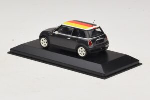 Mini Cooper One R50 Πράσινο Με Γερμανική Σημαία Minichamps 1:43 MINI033 Μέταλλο - εικόνα 3 από 5