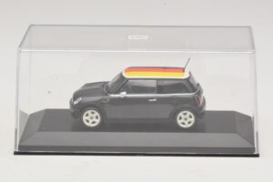 Mini Cooper One R50 Πράσινο Με Γερμανική Σημαία Minichamps 1:43 MINI033 Μέταλλο - εικόνα 4 από 5