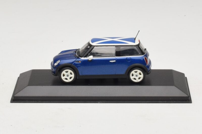 Mini Cooper S R53 Μπλε Με Σκωτσέζικη Σημαία Minichamps 1:43 MINI016 Μέταλλο