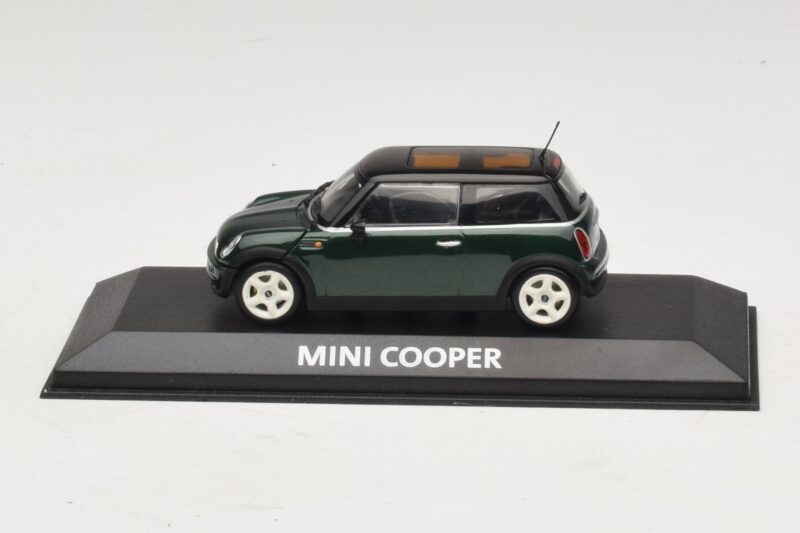 Mini Cooper S R53 Σκούρο Πράσινο Με Μαύρη Οροφή Minichamps 1:43 MINI023 Μέταλλο