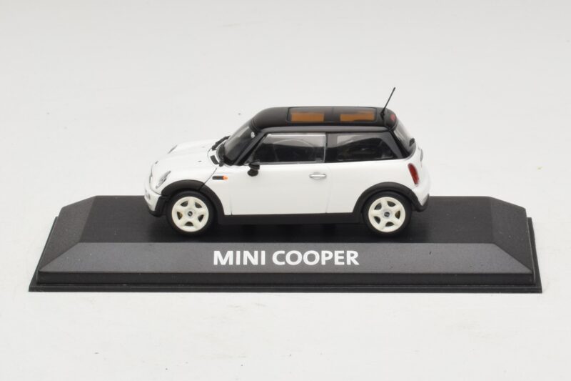 Mini Cooper S R53 Λευκό Με Μαύρη Οροφή Minichamps 1:43 MINI027 Μέταλλο