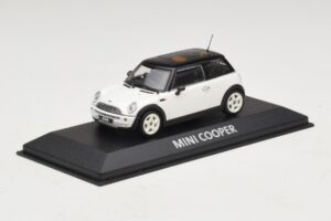 Mini Cooper S R53 Λευκό Με Μαύρη Οροφή Minichamps 1:43 MINI027 Μέταλλο - εικόνα 2 από 4