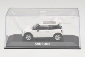 Mini Cooper S R53 Λευκό Με Πανοραμική Οροφή Minichamps 1:43 MINI020 Μέταλλο - εικόνα 4 από 5