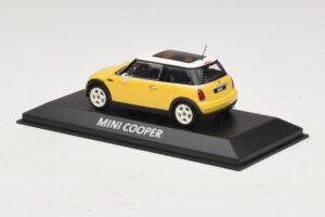 Mini Cooper S R53 Κίτρινο Με Κίτρινη Πανοραμική Οροφή Minichamps 1:43 MINI029 Μέταλλο - εικόνα 3 από 4