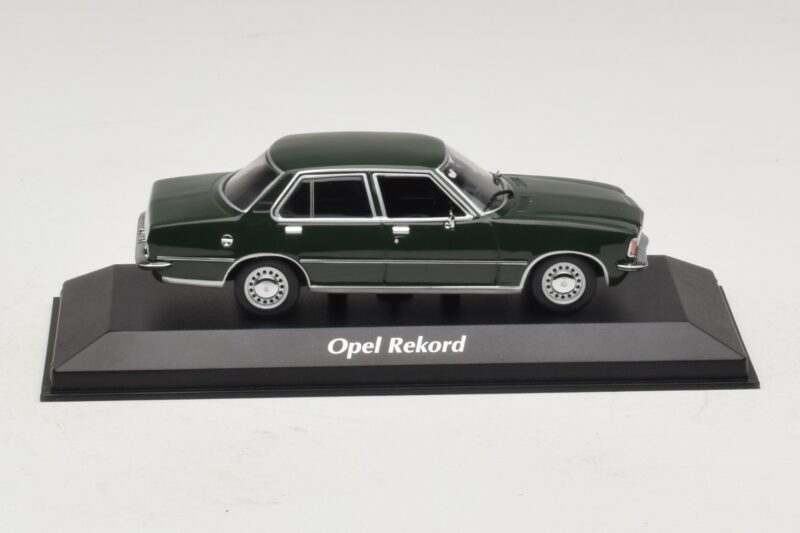 Opel Rekord D Σκούρο Πράσινο Maxichamps 1:43 940044001 Μέταλλο