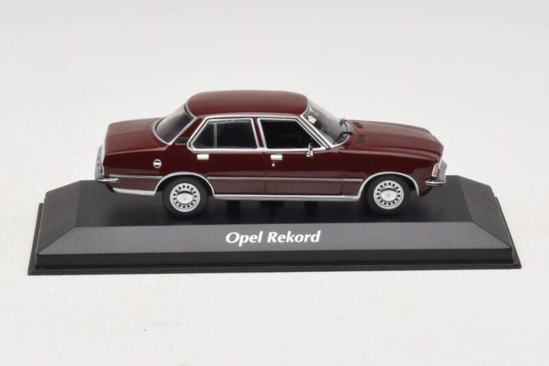 Opel Rekord D Σκούρο Κόκκινο Maxichamps 1:43 940044000 Μέταλλο