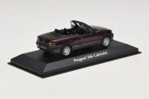 Peugeot 306 Καμπριολέ Μωβ Μεταλλικό Maxichamps 1:43 940112834 Μέταλλο - εικόνα 2 από 5