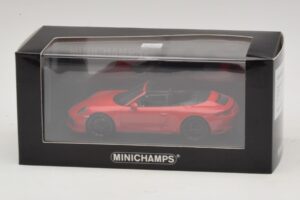 Porsche 911 991.1 Carrera 4 GTS Καμπριολέ Κόκκινο Minichamps 1:43 410067330 Μέταλλο - εικόνα 5 από 5