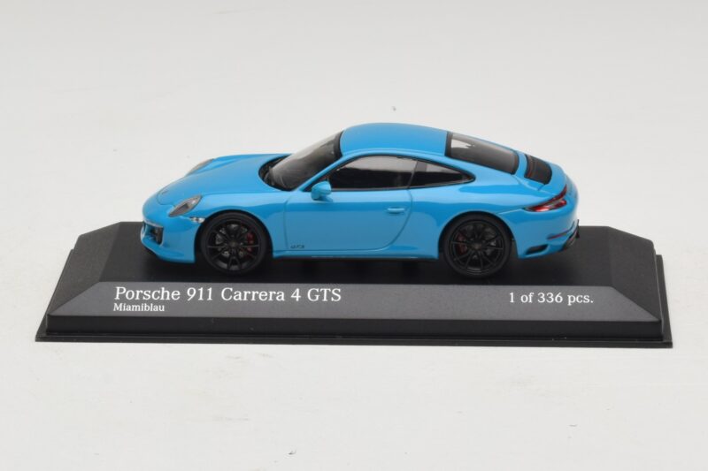 Porsche 911 991.2 Carrera 4 GTS Miami Blue Minichamps 1:43 410067322 Μέταλλο