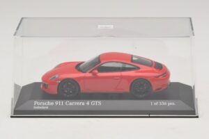 Porsche 911 991.2 Carrera 4 GTS Κόκκινο Minichamps 1:43 410067320 Μέταλλο - εικόνα 4 από 5