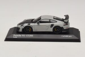 Porsche 911 991.2 GT2 RS Chalk Minichamps 1:43 410067237 Μέταλλο