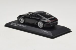 Porsche 911 992 Carrera 4S Μαύρο Μεταλλικό Minichamps 1:43 410069320 Μέταλλο - εικόνα 3 από 5