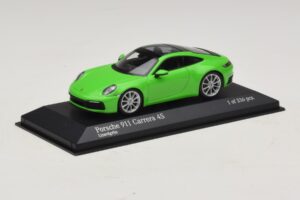 Porsche 911 992 Carrera 4S Πράσινο Minichamps 1:43 410069322 Μέταλλο - εικόνα 2 από 5