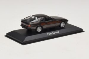 Porsche 924 Καφέ Μεταλλικό Maxichamps 1:43 940062121 Μέταλλο - εικόνα 2 από 5