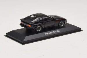 Porsche 924 GT Μαύρο Maxichamps 1:43 940066124 Μέταλλο - εικόνα 2 από 5