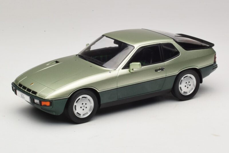 Porsche 924 Turbo Ανοιχτό Πράσινο & Σκούρο Πράσινο MCG 1:18 MCG18660 Μέταλλο