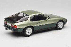 Porsche 924 Turbo Ανοιχτό Πράσινο & Σκούρο Πράσινο MCG 1:18 MCG18660 Μέταλλο - εικόνα 2 από 6