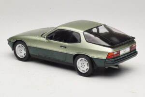 Porsche 924 Turbo Ανοιχτό Πράσινο & Σκούρο Πράσινο MCG 1:18 MCG18660 Μέταλλο - εικόνα 5 από 6