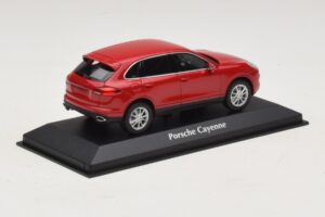 Porsche Cayenne 958 Κόκκινο Maxichamps 1:43 940063200 Μέταλλο - εικόνα 2 από 5