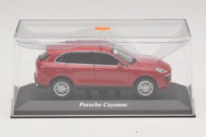 Porsche Cayenne 958 Κόκκινο Maxichamps 1:43 940063200 Μέταλλο - εικόνα 4 από 5