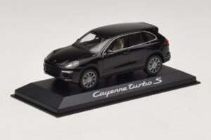 Porsche Cayenne 958 Turbo S Μαύρο Minichamps 1:43 WAP0200220E Μέταλλο - εικόνα 2 από 5