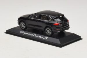 Porsche Cayenne 958 Turbo S Μαύρο Minichamps 1:43 WAP0200220E Μέταλλο - εικόνα 3 από 5